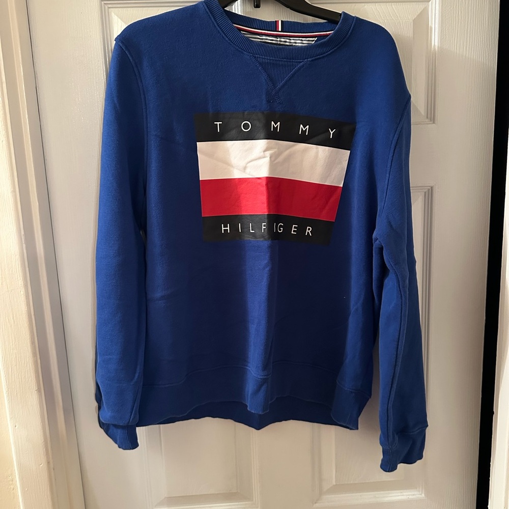 Tommy Hilfiger Men's Crewneck Sweater in Blue and Red